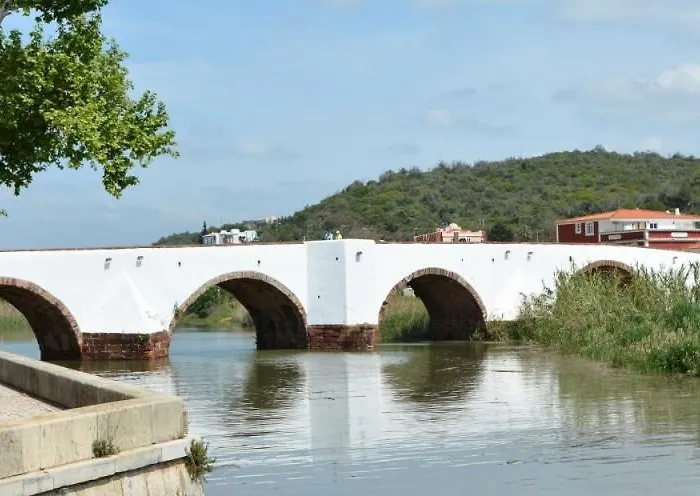 Casa A Porta Do Torreao * 실베스